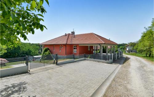 Gorgeous Home In Graberje Ivanicko With Wifi