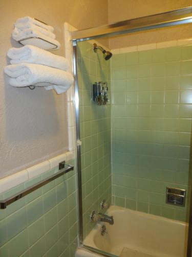 Best Budget Inn