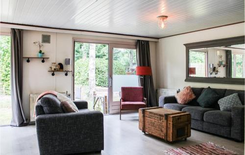  2 Bedroom Lovely Home In Overberg in Overberg