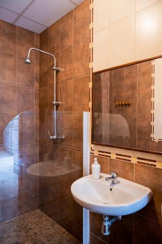 Hostel Triana Backpackers, Севилья (фото 10)