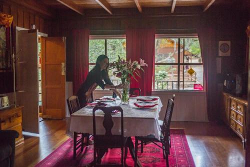 Quiet Mind Lodge, Retreat & Spa Sequoias