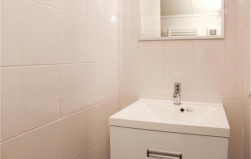 Bathroom, Buitengoed Het Lageveld - 51 in Hooge-Hexel
