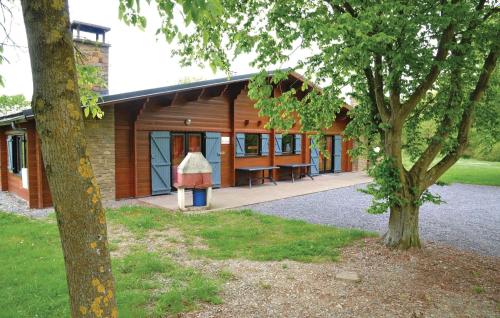  Holiday Home Duo 03, Unterkunft in Famenne
