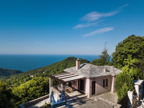 A Dream Deferred villa Pelion Skiathos