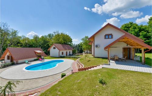 Lovely Home In Rivalno With Sauna