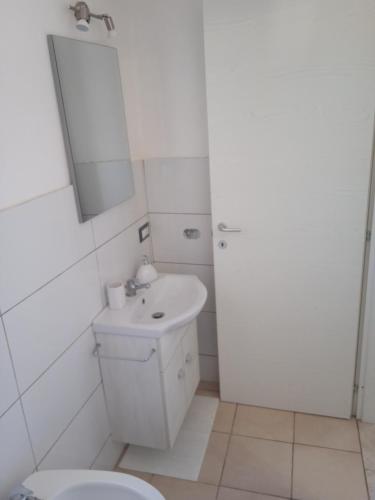 Al centro di tutto Room Type - Double Room with Private Bathroom