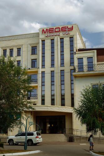 Medeu, Kostanaj