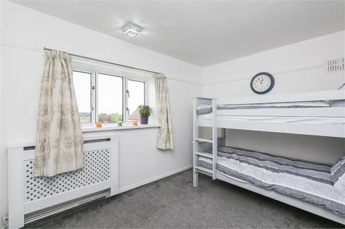 Dreghorn House - 10 Beds 2,5 Ba - Private Parking - Free Wifi