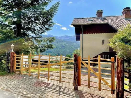Ferienhaus mit Zirbitzblick in Mönchegg, Österreich
