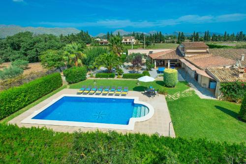 Villa Corralet by Villa Plus 2