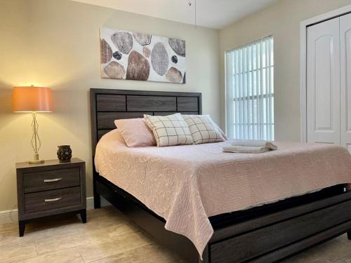 Grand Deluxe 3BD Condo Apartment near Disney # 11 - image 13