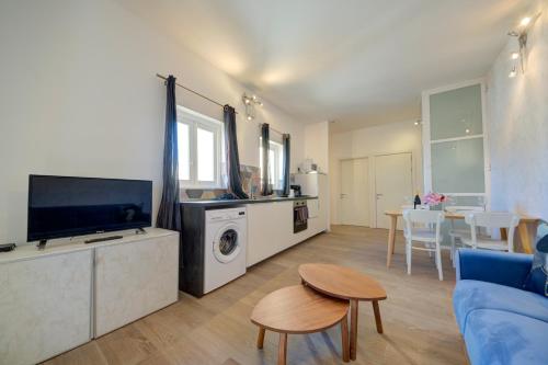 Penthouse Apartment image 8