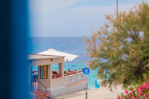 HelloElba Le Ghiaie Beach