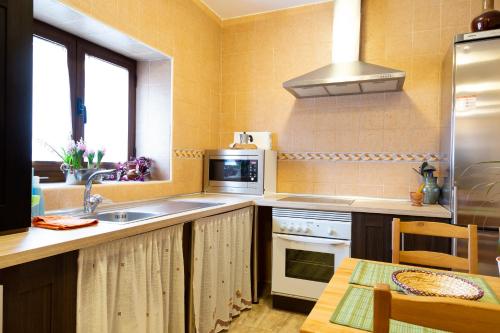 La Escapada ( Casa Rural de Gredos ) in Villarejo del Valle