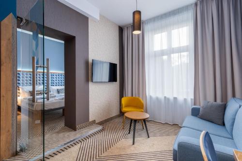 room detail thumbnail 0