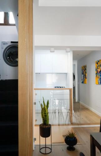 Apartment image 8