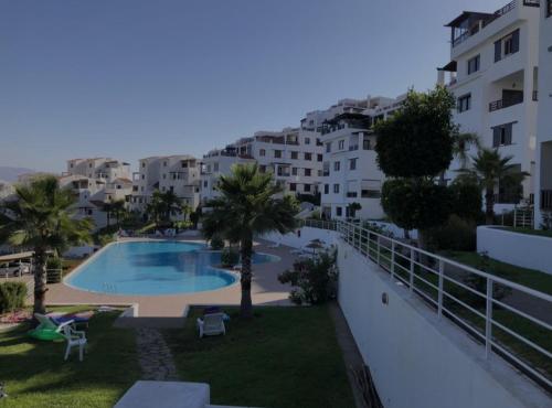 Swimming pool, Belle appartement de vacances avec vue sur mer in Cabo Negro