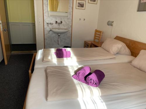 Standard Double Room with Shared Bathroom