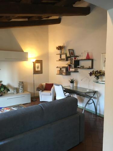 Appartamento Il Glicine - Apartment - Pistoia