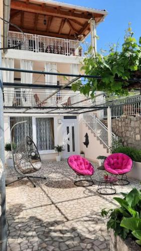 Suite by the beach for 2, Cavtat (photo 10)