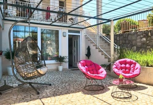 Suite by the beach for 2, Cavtat (photo 6)