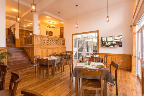 Restaurante, C I Residence in Nuwara Eliya