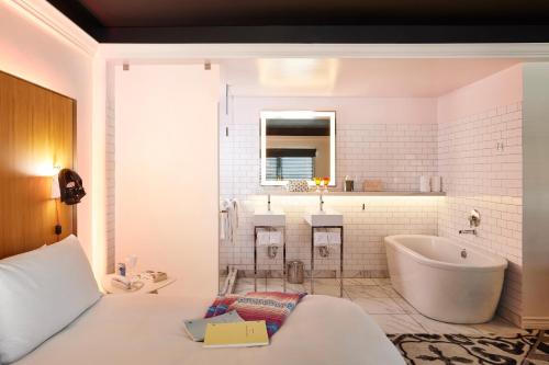 Mama Shelter Los Angeles