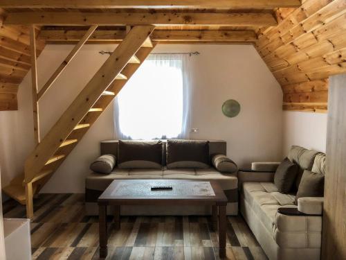 Hotel Lovac - image 5