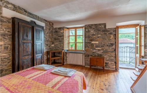 Pet Friendly Home In Loco Di Rovegno With House A Panoramic View