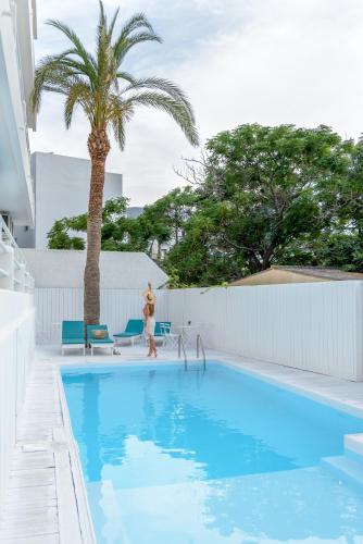 Azure Mare Hotel - image 6
