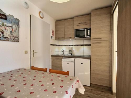 Appartement Plagne Soleil 2 pièces 4 personnes - FR-1-455-113 - image 3