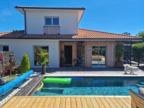 Villa climatisée avec piscine à LEGE CAP FERRET - Location, gîte - Lège-Cap-Ferret
