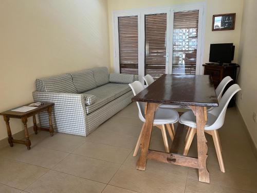 Apartamento en Calella de Palafrugell con vistas al mar, piscina y terraza