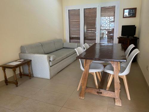  Apartamento en Calella de Palafrugell con vistas al mar, piscina y terraza in Calella de Palafrugell