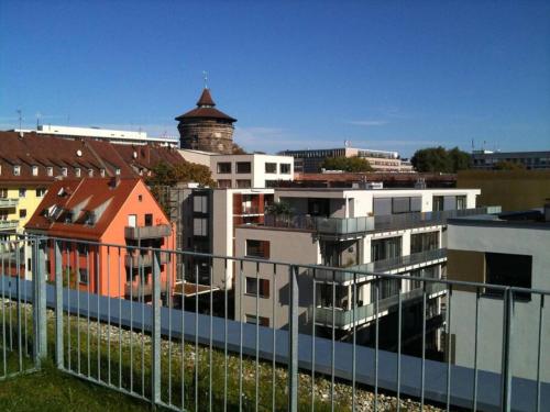 Penthouse-Wohnung - Balkon - Dachterrasse - Zentrum, Núremberg (foto 9)
