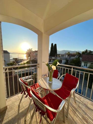 Apartments Marinic - image 12