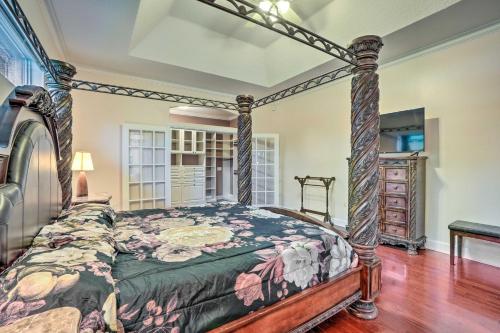 Expansive Villa on 2 and Acres 5 Mi to Sponge Docks! - image 11