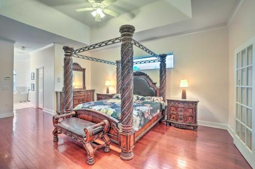 Expansive Villa on 2 and Acres 5 Mi to Sponge Docks! - image 12