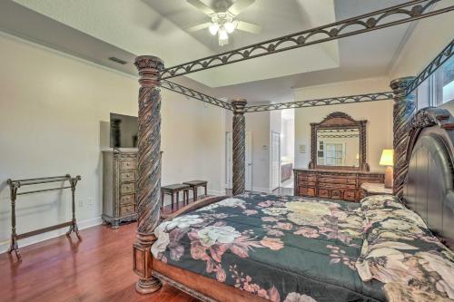 Expansive Villa on 2 and Acres 5 Mi to Sponge Docks! - image 13