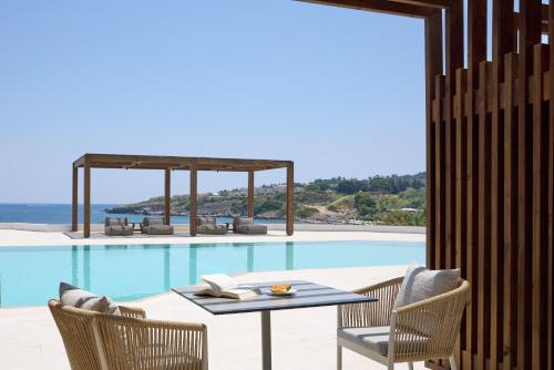 Open Plan Suite with Sea View & Sharing Pool image 6