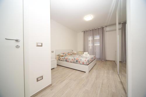 IL BACIO Guest House - Tap to explore photos