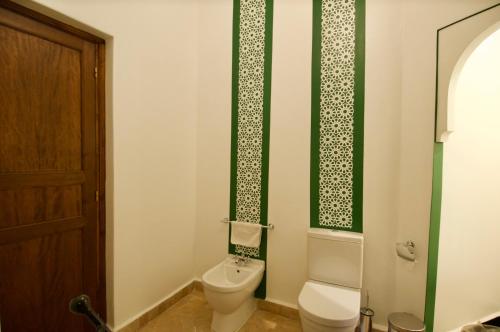 La Claire Fontaine - image 4