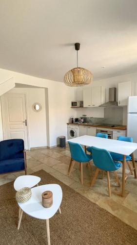MARIUS - Hyper centre - 2 chambres - Wifi, Cassis (foto 9)