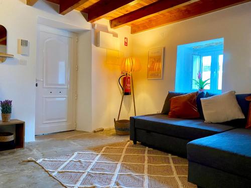 Countryside House in Ericeira - 5 min from Beach, with Salt Water Pool & BBQ