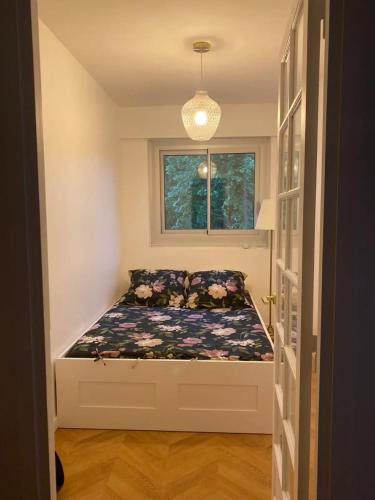 Un appartement confortable (avec parking gratuit sur place) gîte à louer Hauts-de-Seine