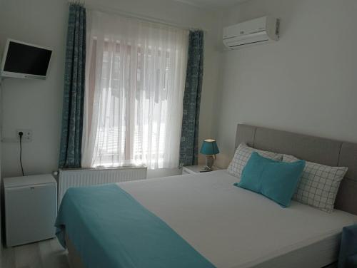 1 double bed