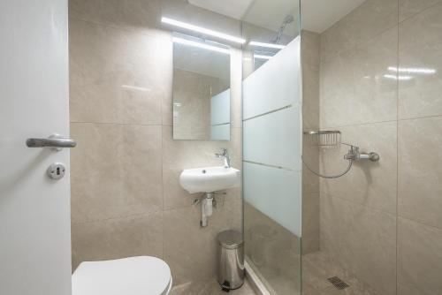 Victoria Best Apartments - image 12