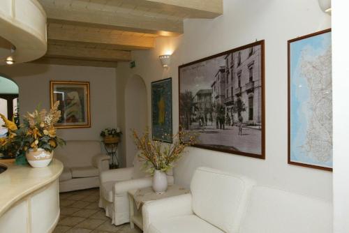 Empfangshalle, Hotel Cavour in Olbia