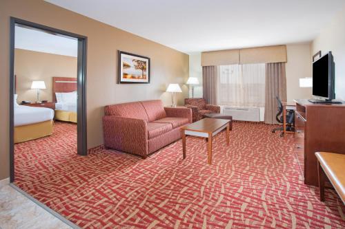 Holiday Inn Express & Suites Glendive by IHG