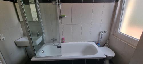 Apartment in Aufseßplatz, Nuremberg (photo 8)